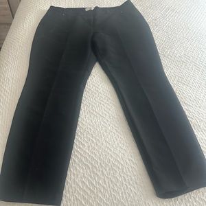 Wallis size 14 (UK sizing) black cropped pants